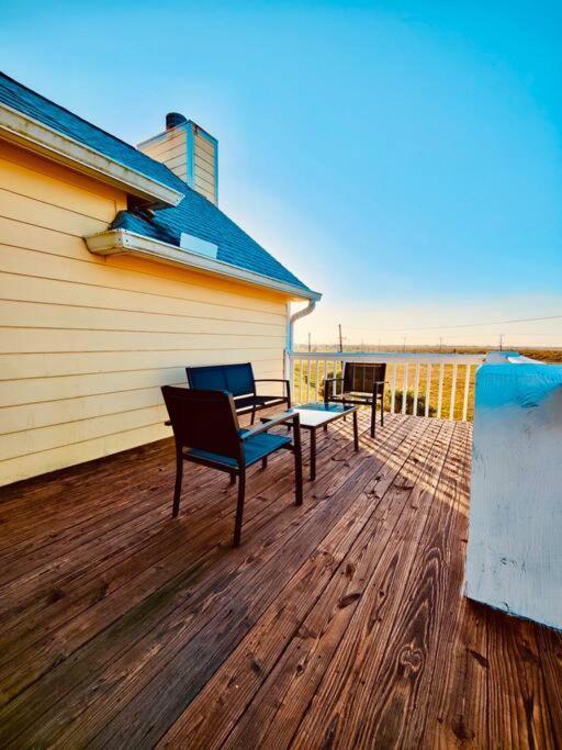Sunny Delight - Sleeps 10 - Generous Space! Bolivar Peninsula Exterior photo